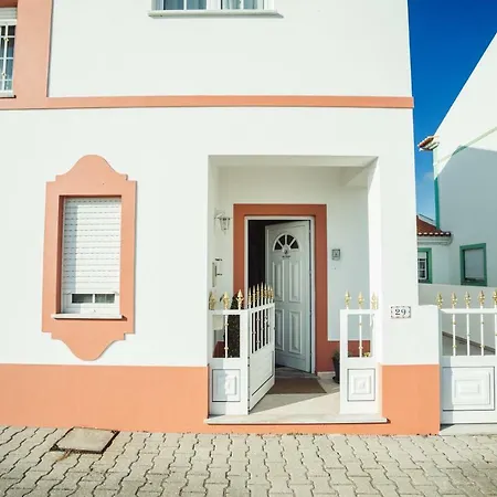 Best Houses 29 - Chakra House Pensión